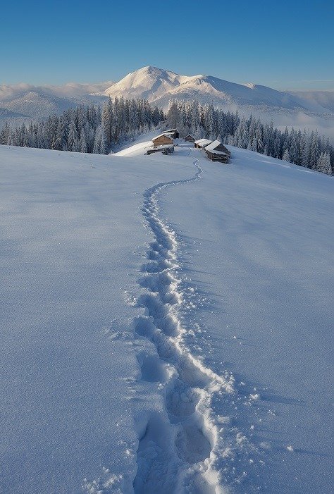 «Нотатки мандрівника» Тараса Сиротюка: Кожен похід на гору – це маленьке життя
