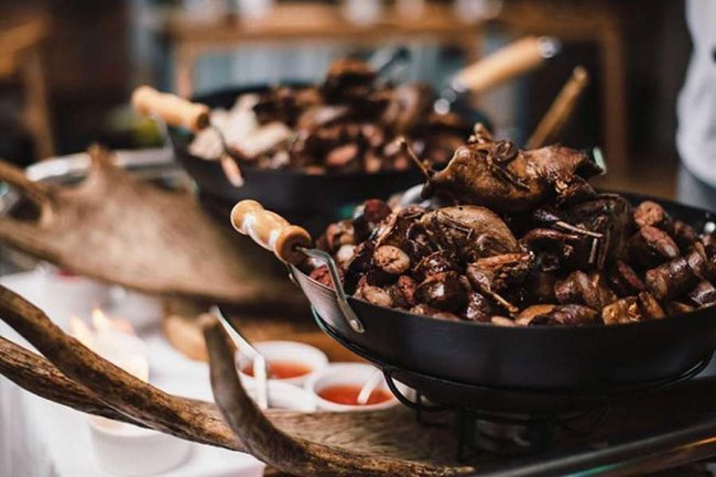 Стильний екоресторан і відкриття будинку мисливця: як на Волині руйнують стереотипи про лісове господарство. ФОТО