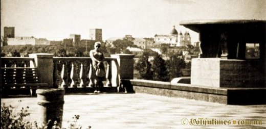 Архітектурний ансамбль в центрі Луцька