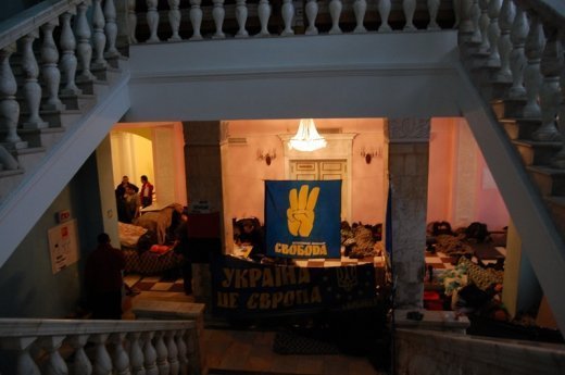 Про Банкову, хлопців у формі й мої сльози