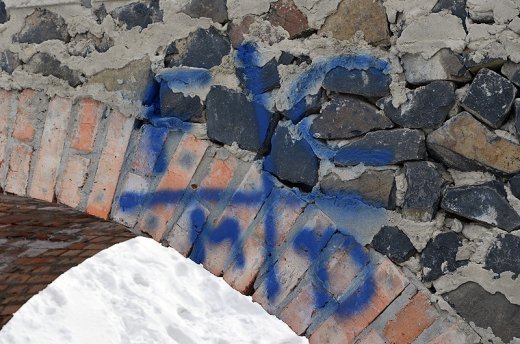 Деградуємо?