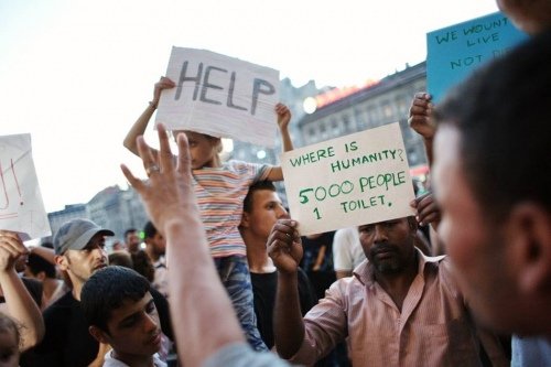 Один день у пеклі – з Будапешта до Відня на потязі з мігрантами