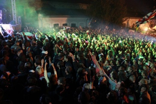 Луцьк шукає, а Кам'янець-Подільський робить