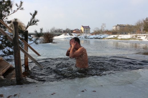 Як святкували Водохреще у Ратному. ФОТО