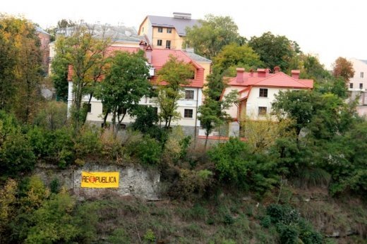 Луцьк шукає, а Кам'янець-Подільський робить