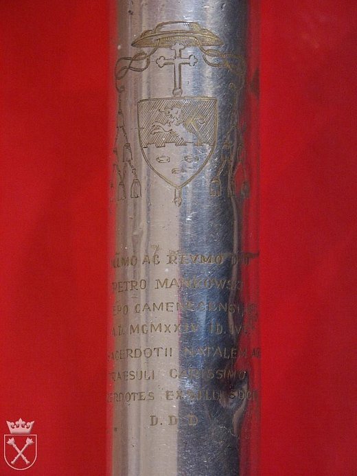 Таємниці гербових натяків луцького костелу 