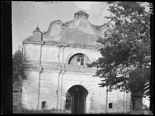 Блиск і вбогість любешівського бароко