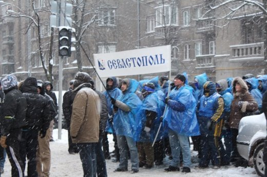 Чому всі дороги ведуть до Києва