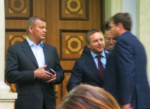 Кровавый след в парламенте