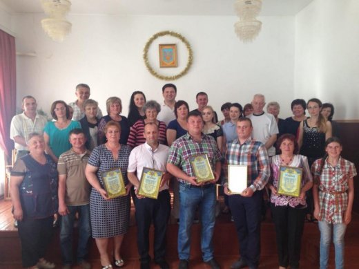 Вибори у Торчинській ОТГ: курячий підкуд і “джерімандерінг”