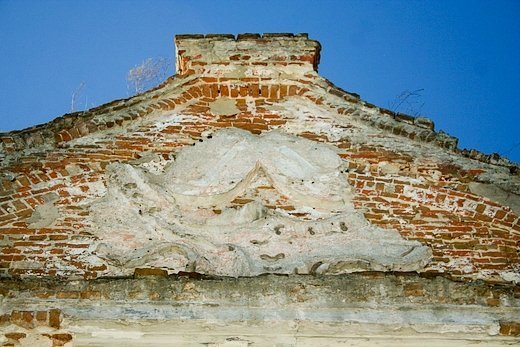 Блиск і вбогість любешівського бароко