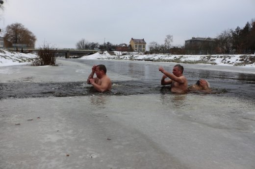 Як святкували Водохреще у Ратному. ФОТО
