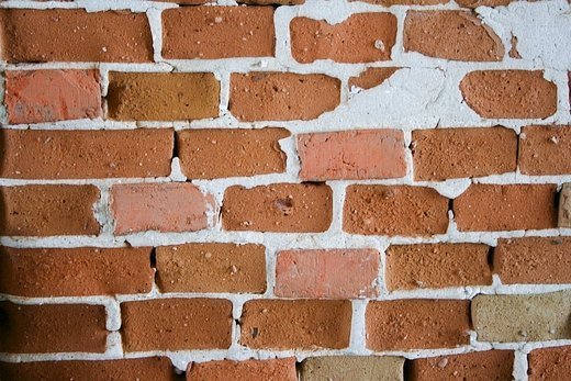 Блиск і вбогість любешівського бароко