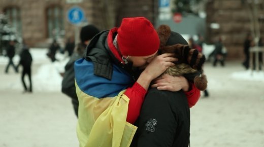 #євромайдан. Штурм КМДА, автобуси з міліцією і, звісно, кохання