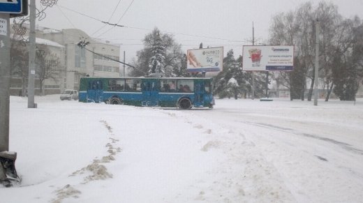 Сніжний Луцьк у неділю, або мій робочий день