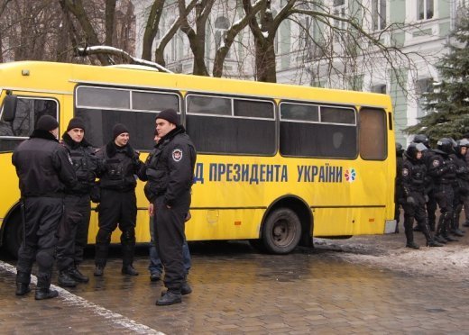 Про Банкову, хлопців у формі й мої сльози