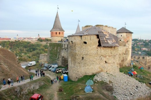 Луцьк шукає, а Кам'янець-Подільський робить
