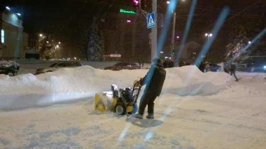 Сніжний Луцьк у неділю, або мій робочий день