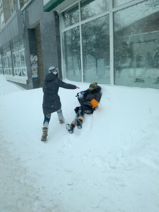 Сніжний Луцьк у неділю, або мій робочий день