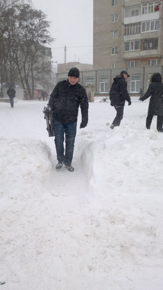 Сніжний Луцьк у неділю, або мій робочий день