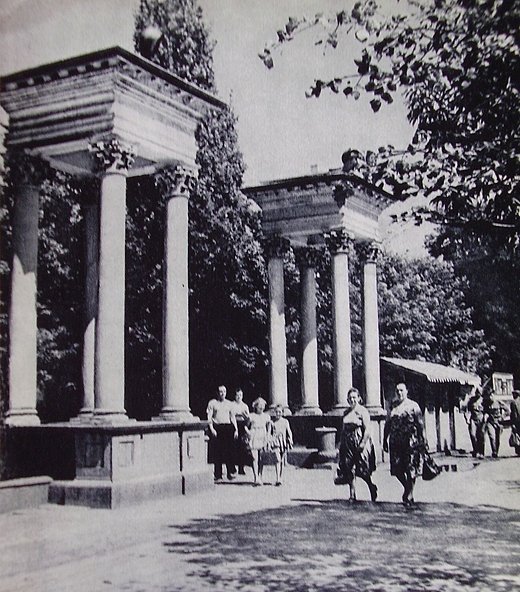 Луцьк 1950-х: естетика сталінської доби