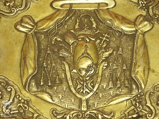 Таємниці гербових натяків луцького костелу 