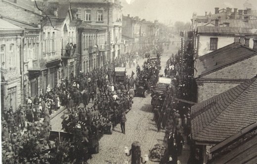 Не зовсім звичайне: з корзини міських «сухофруктів»