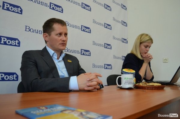 Чат-конференція з Андрієм Козюрою