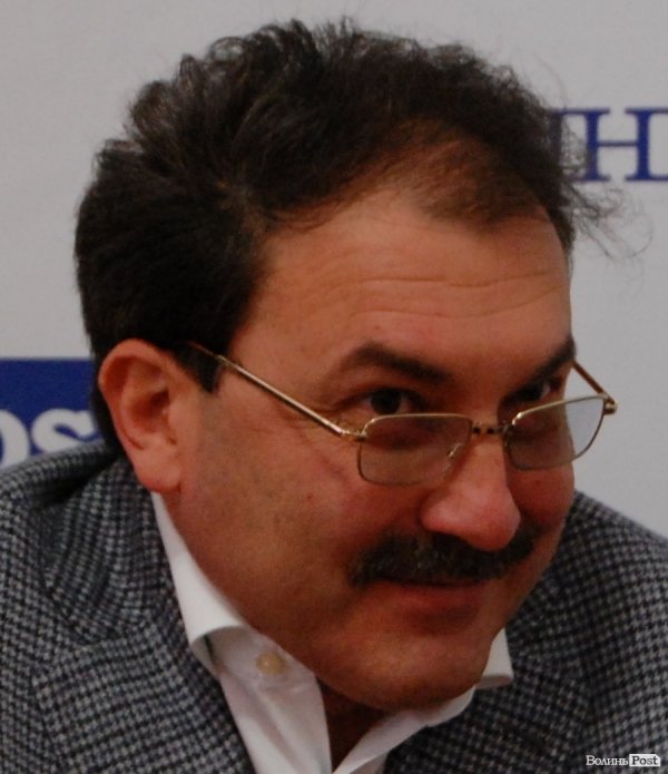 Чат з Олександром Башкаленком