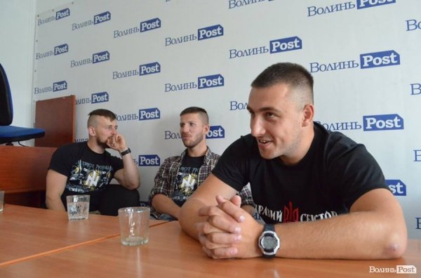 Чат з Павлом Данильчуком та побратимами