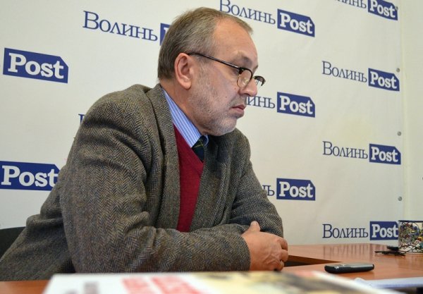 Чат з Юрієм Макаровим