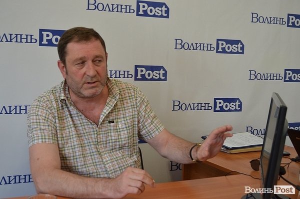 Чат з Василем Столяром