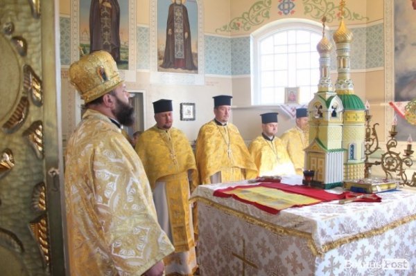 На Волині освятили триповерхову дзвіницю. ФОТО.ВІДЕО