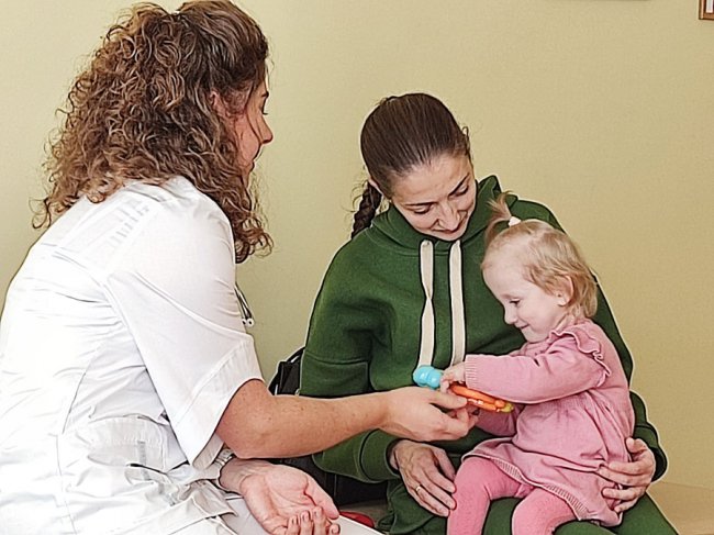 Волинянка на 6 місяці вагітності народила дівчинку: історія маленької «Дюймовочки». ФОТО