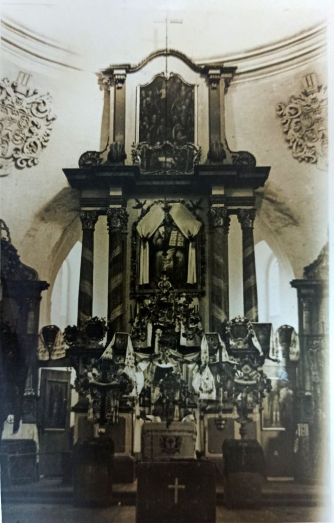 У храмі на Волині знищили іконостас, бо не відповідав канонам російської церкви. ФОТО