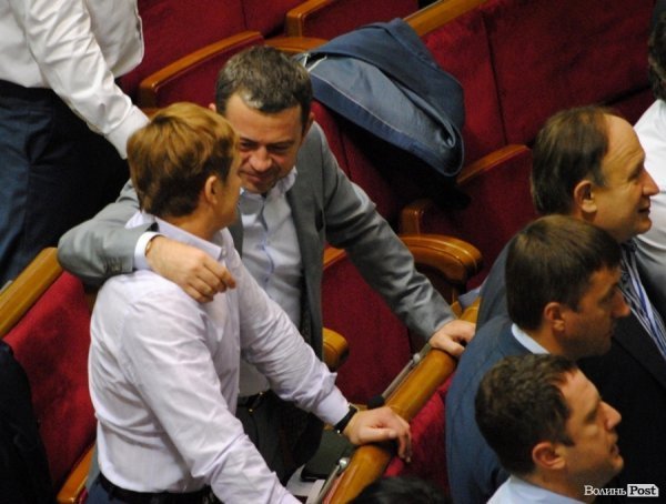 «Піт чола» волинських нардепів, або Рада перед канікулами. ФОТО