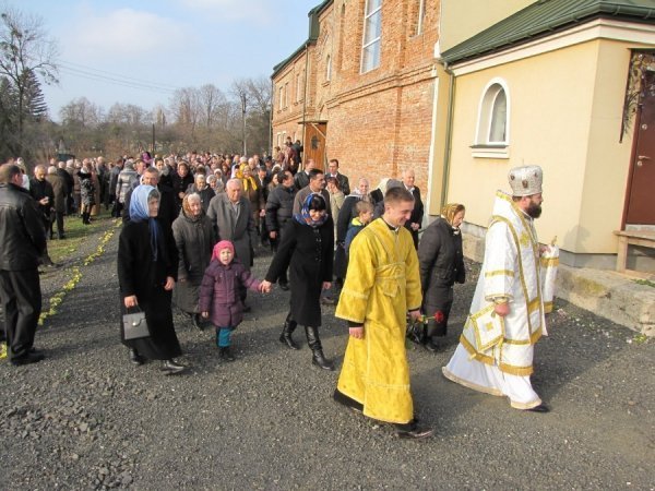 У Луцьку на Дубнівській відкрили нову церкву. ФОТО. ВІДЕО