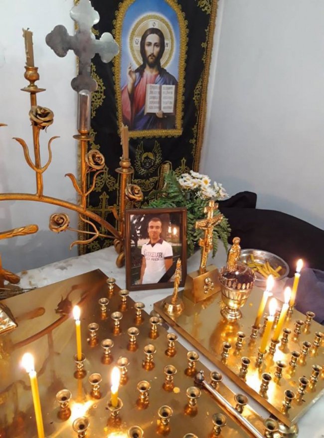 На будівлі храму на Волині встановили пам'ятний знак загиблому Герою. ФОТО