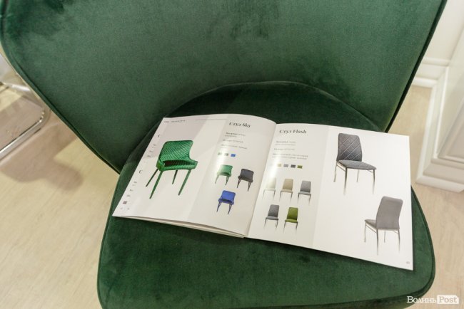 У Новий рік – із новими меблями: у луцькому торговому центрі «Нова Маркет» – знижки на столи і дивани. ФОТО*