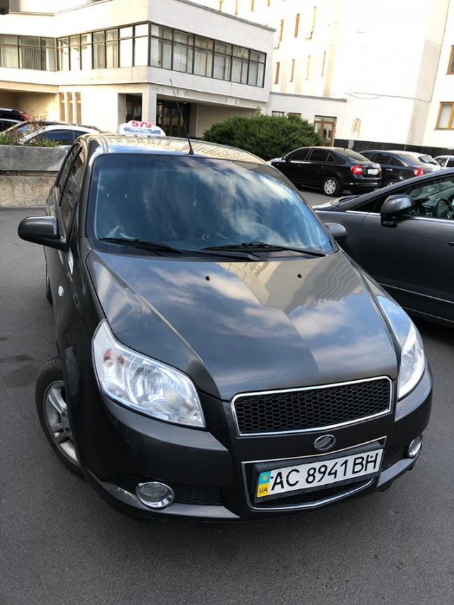 У Луцьку «спалили» шахрая, який хотів видурити телефон. ФОТО