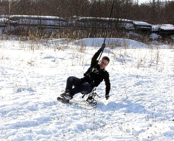 У Луцьку голий чоловік стрибнув з 50-метрової висоти. ФОТО