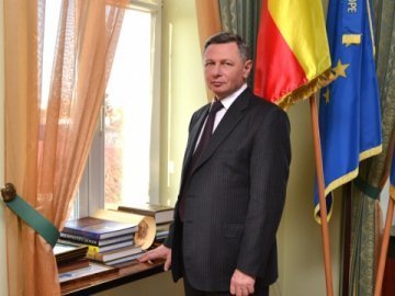 Відомо, коли поховають Миколу Романюка