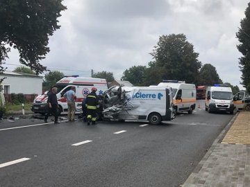 Водій народився в сорочці: опублікували нове відео аварії під Луцьком