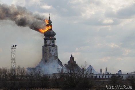 На Львівщині - масштабна пожежа у виправній колонії 