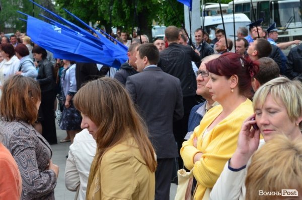 Антифашистська акція Партії регіонів у Луцьку. ФОТО