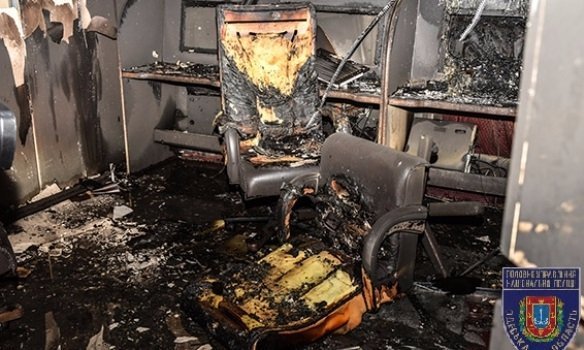 В Одесі підпалили торговий центр: є постраждалі