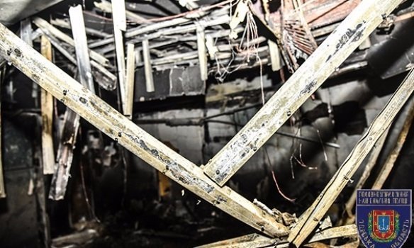 В Одесі підпалили торговий центр: є постраждалі