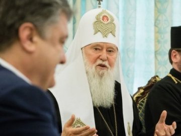 Порошенко закликав створити єдину помісну православну церкву, незалежну від інших країн