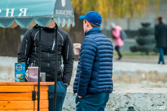 Кавовий Луцьк: як мешканці міста рятуються від холоду. ФОТО