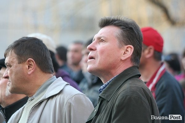 Пожежа в центрі Луцька. ФОТОРЕПОРТАЖ